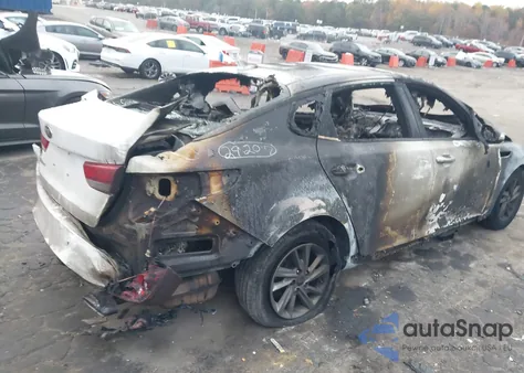 2020 Kia Optima Lx z USA, uszkodzony, nr VIN 5XXGT4L33LG381638